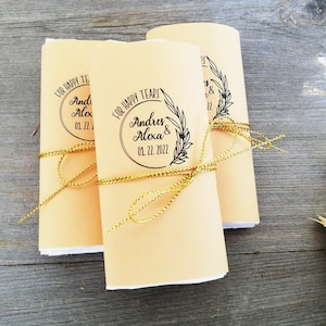 Per lacrime felici Confezione di fazzoletti, confezioni di fazzoletti di nozze, confezione da cerimonia nuziale, bomboniere personalizzate, fazzoletti personalizzati, confezioni di lacrime di gioia