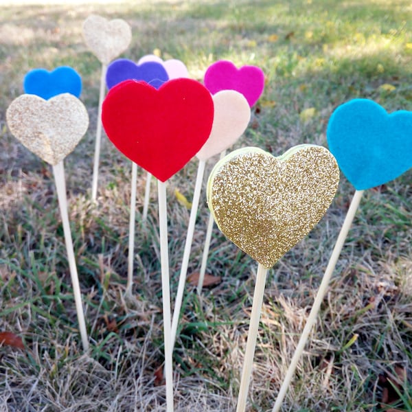 Wedding aisle heart sticks decor, Heart of stick, Stylish wedding aisle decoration, Wedding aisle runner decor, Custom, Gold glitter