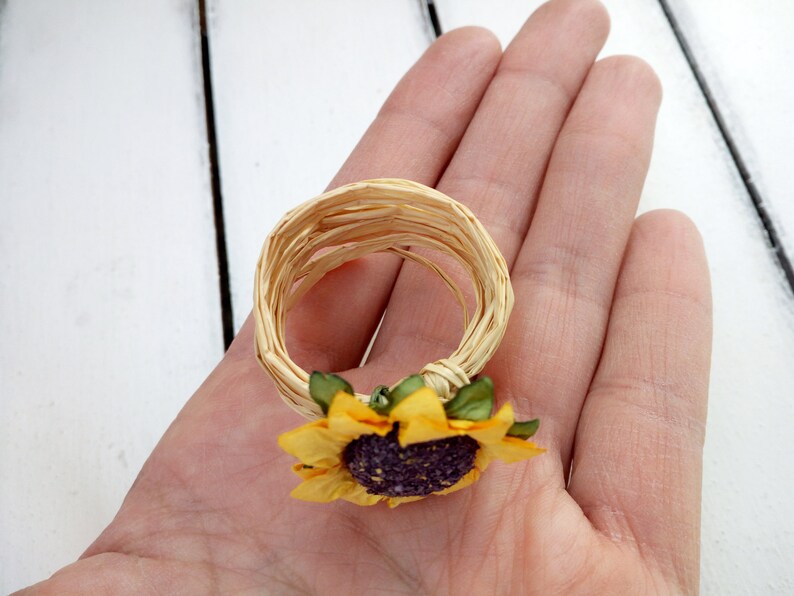 Sunflower Napkin Ring Holder Table Centerpieces Cocktail Table Decor Raffia And Paper Flower Party Decor Rustic Wedding Table Decor Kitchen Dining Kitchen Decor Vadel Com