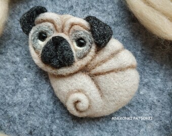 Pug Felt Brooch Pug Needle Felting Dog Wool pet figurine Jewelry Needle Felted Brooch Puppy Felted Cute Gift Handmade Brooch Pug pin