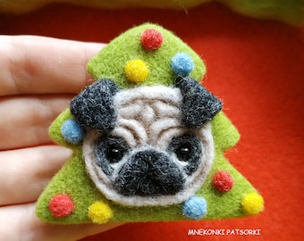 Christmas Pug Felt Brooch Needle Felting Dog Wool pet figurine Jewelry Needle Felted Brooch Puppy Felted Cute Gift Handmade Brooch Pug pin