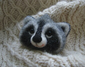 Raccoon Handmade Felt Brooch Made to Order Needle Felting Raccoon Wool Jewelry Needle Felted Brooch Raccoon Felted Cutest Gift Pin Raccoon