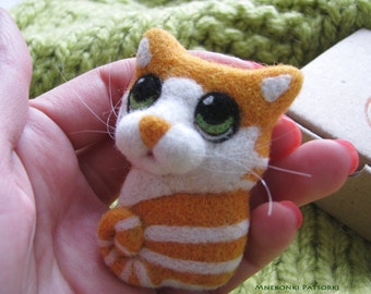 Cat Handmade Felt Brooch Made to Order Needle Felting Kitten Wool Jewelry Needle Felted Brooch Cat Felted Cutest Gift Handmade Brooch Kitten