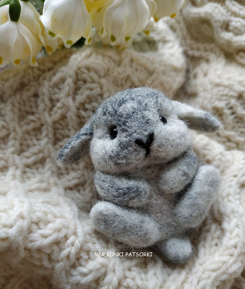 Easter bunny Felted Brooch cute Bunny Needle Felting Rabbit Wool Bunny Jewelry Needle Felted Brooch Rabbit Cute Gift Brooch Bunny image 6