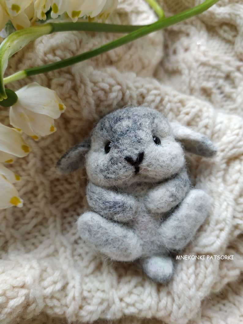 Easter bunny Felted Brooch cute Bunny Needle Felting Rabbit Wool Bunny Jewelry Needle Felted Brooch Rabbit Cute Gift Brooch Bunny image 4