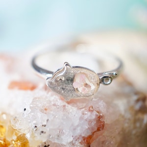 Real Pressed Flower and Resin Ring, Silver Pig in Light Pink