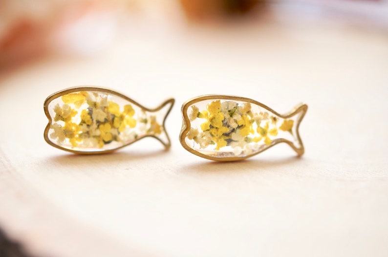 Real Pressed Flowers and Resin, Fish Stud Earrings in Yellow and White image 4