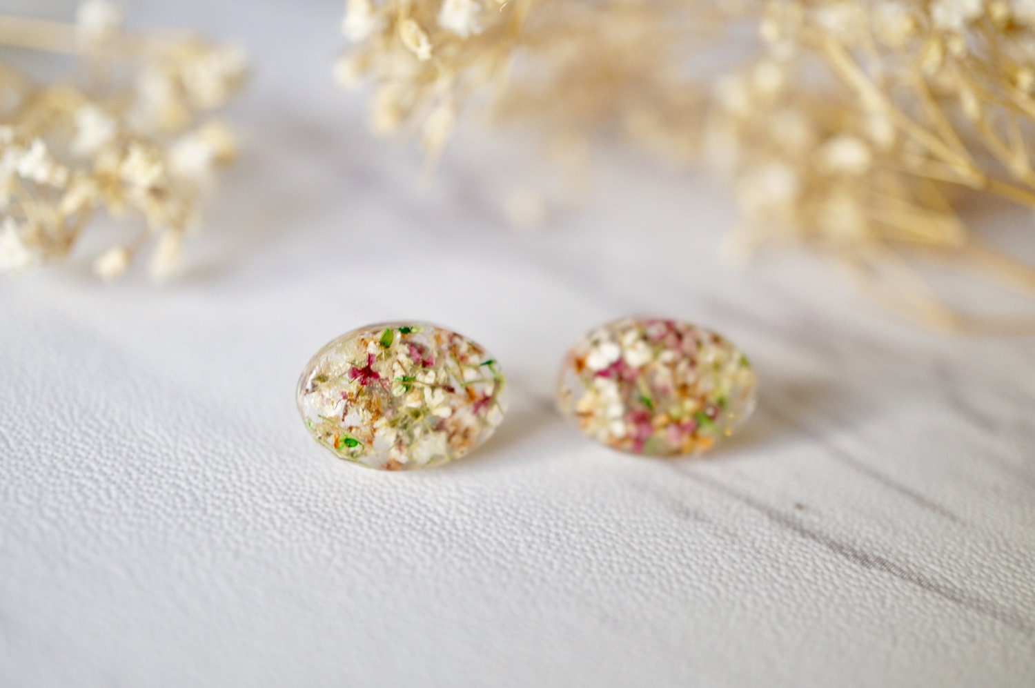 Real Pressed Flowers and Resin Oval Stud Earrings in Orange Rose White Green - Thumbnail 5