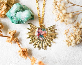 Real Pressed Flowers in Resin, Gold Moon Phase Necklace with Heather Flower and Green Dragon Lepidium