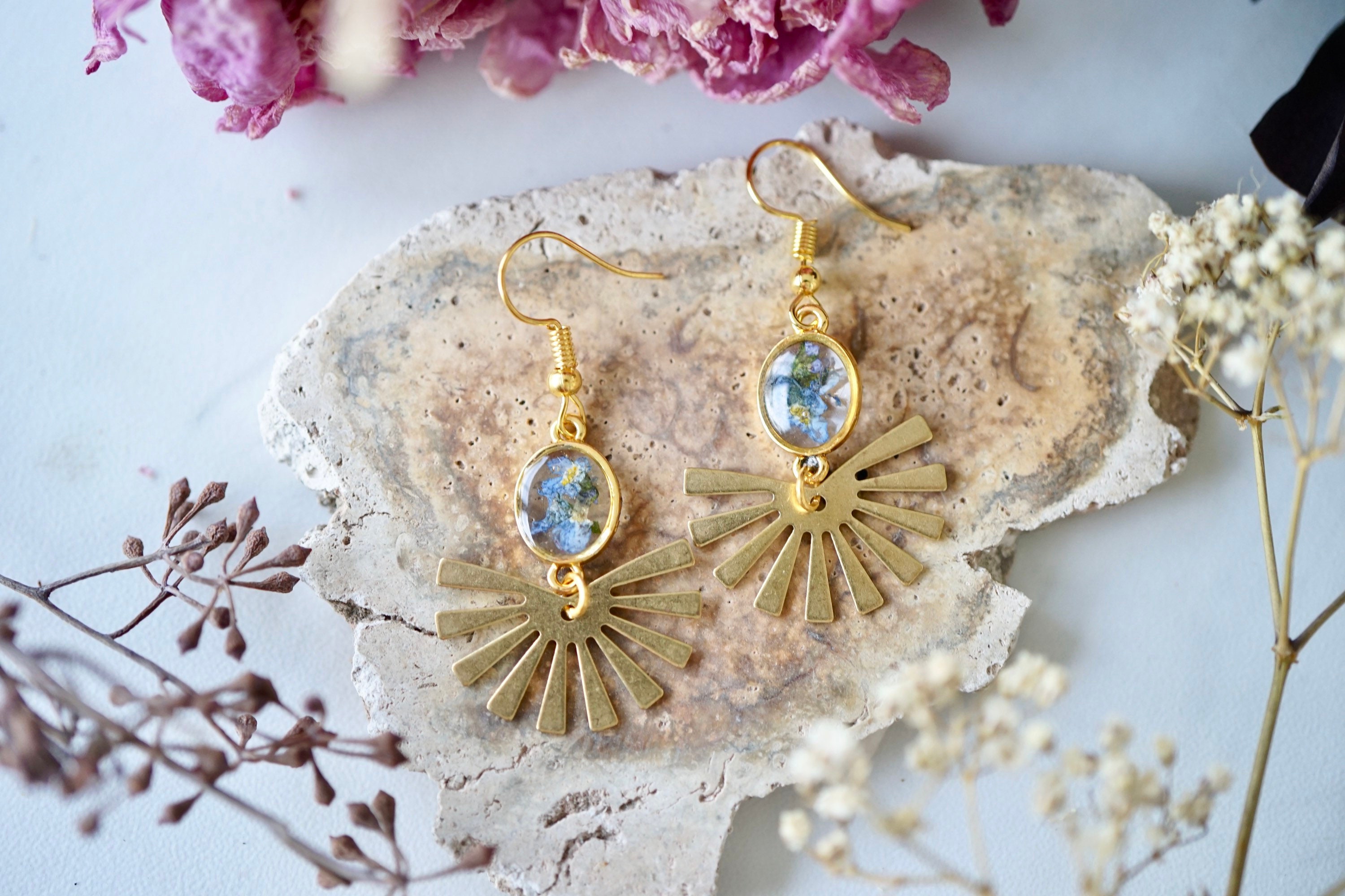 Real Pressed Flowers Earrings, Gold Sun Beam Drops with Forget Me Nots - Thumbnail 6