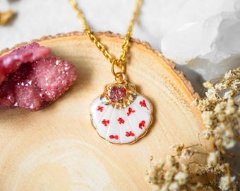 Real Pressed Flowers in Resin, Brass Diamond Necklace in Pink Red Orange