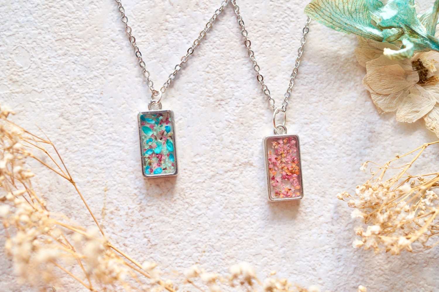 Real Dried Flowers in Resin Necklace in Pinks and Oranges - Thumbnail 3