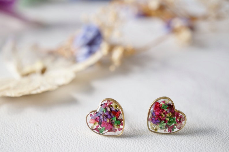 Real Pressed Flowers and Resin Heart Stud Earrings in Purple Etsy