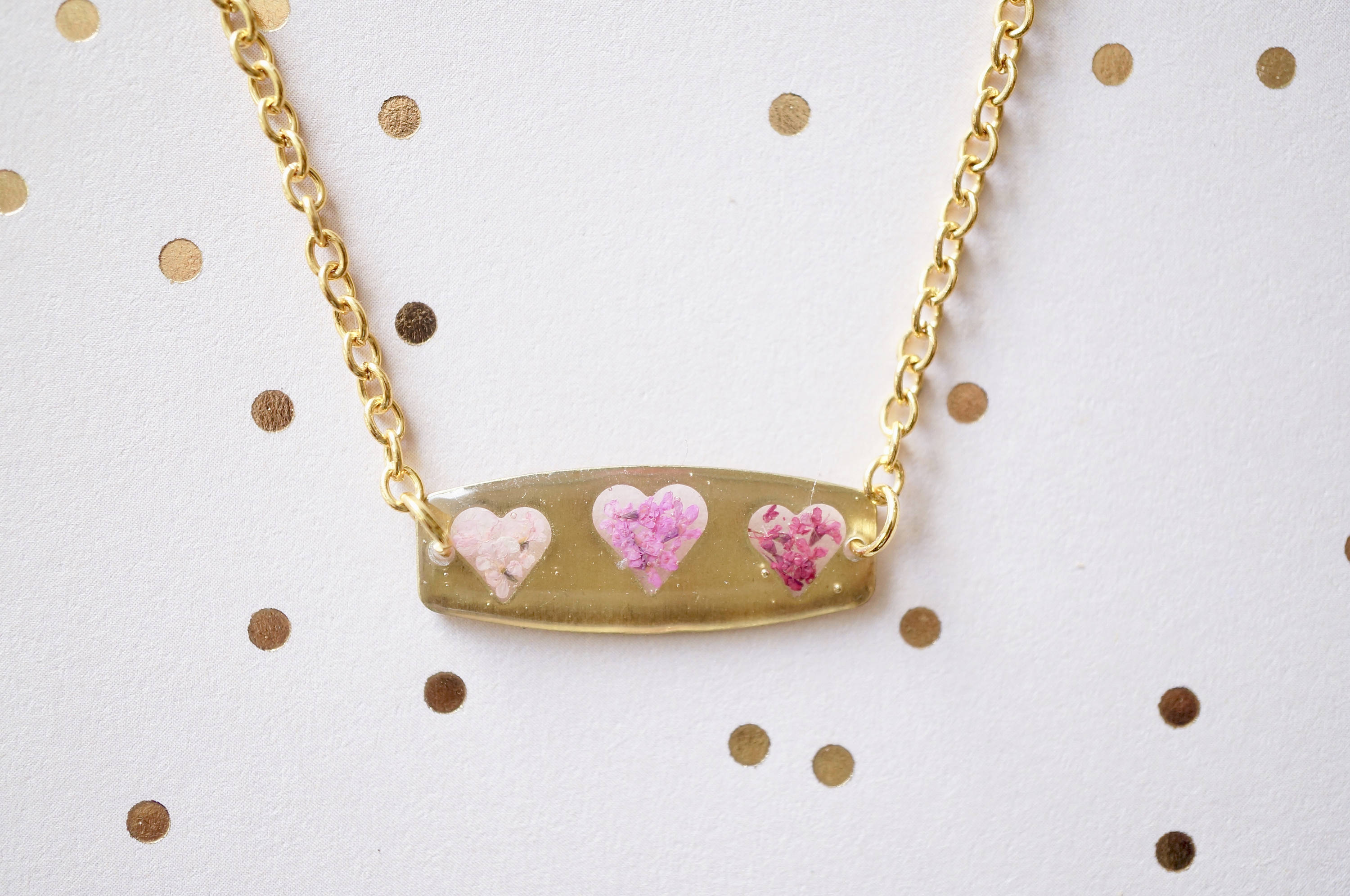 Real Flowers and Resin Necklace, Brass Hearts in Pinks, Mother's Day Gift - Thumbnail 2