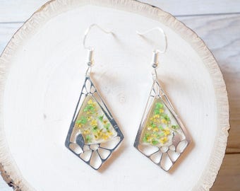 Real Pressed Flowers and Resin Earrings, Drops in Green and Yellow