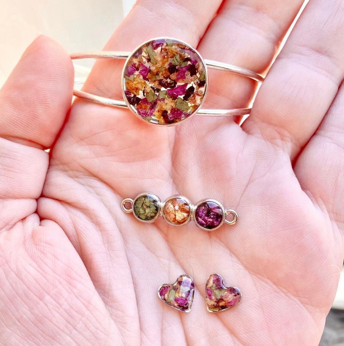 CUSTOM jewelry with your flowers! Real Pressed Flowers in Resin Necklaces and Earrings - Send us your flowers! - Thumbnail 4
