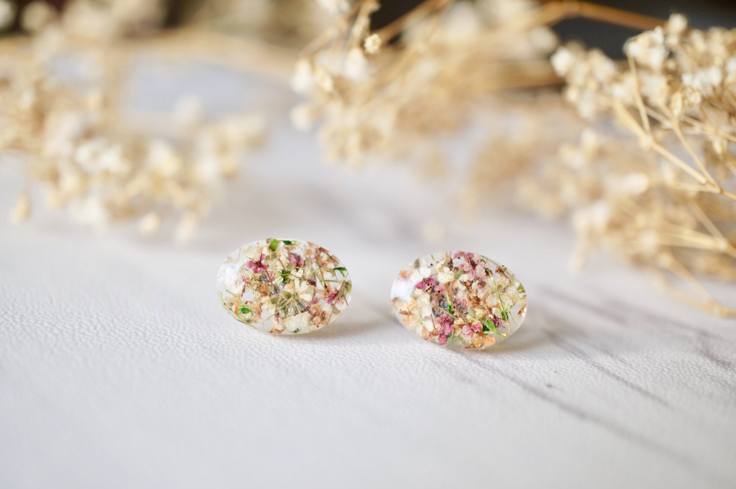 Real Pressed Flowers and Resin Oval Stud Earrings in Orange Rose White Green - Thumbnail 4