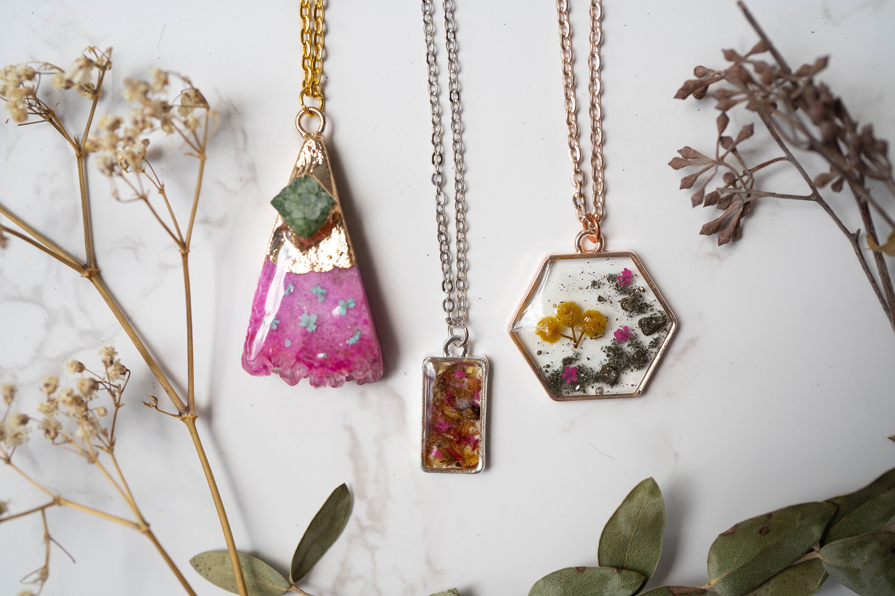 Real Pressed Flowers in Resin, Gold Druzy Geode Necklace in Pink and Mint - Thumbnail 2
