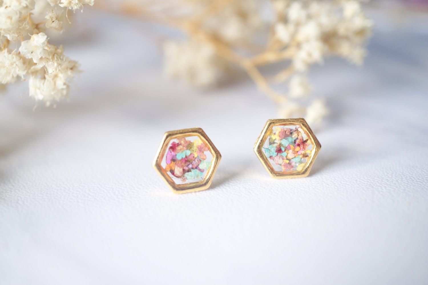 Real Pressed Flowers and Resin Hexagon Gold Stud Earrings in Pastel Mix - Thumbnail 5