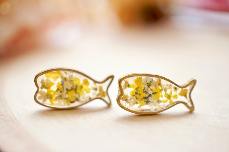 Real Pressed Flowers and Resin, Fish Stud Earrings in Yellow and White image 6