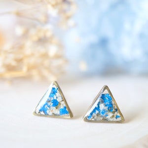 Real Pressed Flowers and Resin Triangle Stud Earrings in White and Cobalt Blue image 3