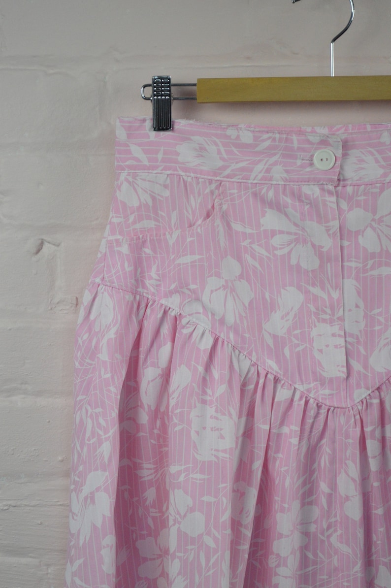 1980s pink & white drop waist skirt, high waisted floral print skirt, knee length skirt with pockets, small image 3