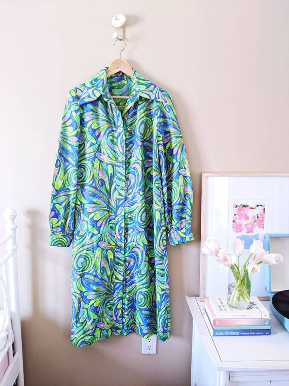 VINTAGE 70s green earth toned psychedelic duster c