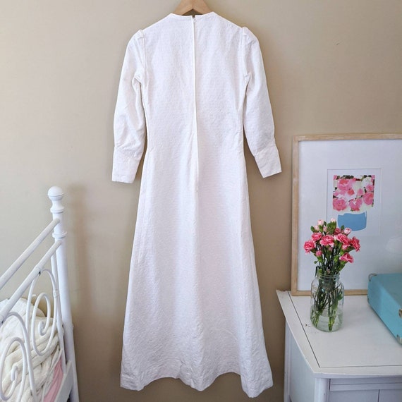 VINTAGE 1970s white long sleeve maxi wedding dres… - image 7