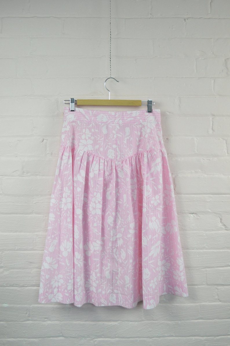 1980s pink & white drop waist skirt, high waisted floral print skirt, knee length skirt with pockets, small image 7