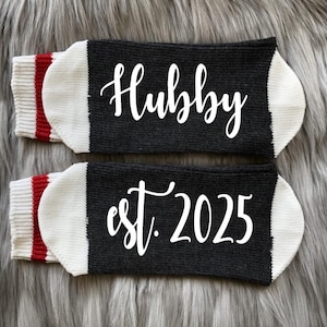 Hubby est. 2025-Future Hubby Socks-Engagement Gift-Wedding Gift-Bride Socks-Fiance Gift-Weddings Socks-Bride To Be-Bridal Shower Gift