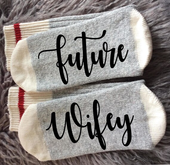 Mme juste mariés-Future mariée cadeaux-fiançailles cadeaux-Bridal Party Party Party cadeaux-Team mariée-mariée chaussettes-Bachelorette cadeaux-mariage chaussettes-jeune mariée pour être 685249 Mme juste mariés-Future mariée cadeaux-fiançailles cadeaux-Bridal Party Party Party cadeaux-Team mariée-mariée chaussettes-Bachelorette cadeaux-mariage chaussettes-jeune mariée pour être 685249