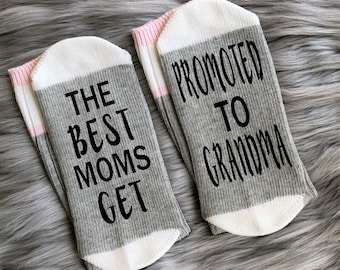 Promoted to Grandma Socks-Grandma Gifts-Gift Idea for Grandma-New Grandma Gift-Baby Announcement-Grandma to Be