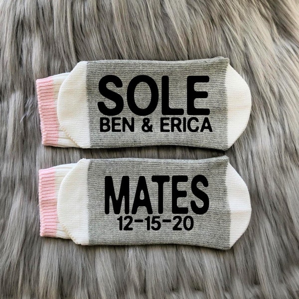 2nd Anniversary Socks-Cotton Anniversary Gifts-2 Year Anniversary-Couple Gifts-Mr and Mrs Gifts-Husband and Wife Gift