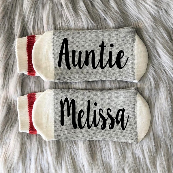 Custom Aunt Socks - Gift for an Aunt - Aunt Squad - Best Aunt Ever - New Aunt Gifts - Auntie Gift - Aunt Birthday - Promoted to Aunt
