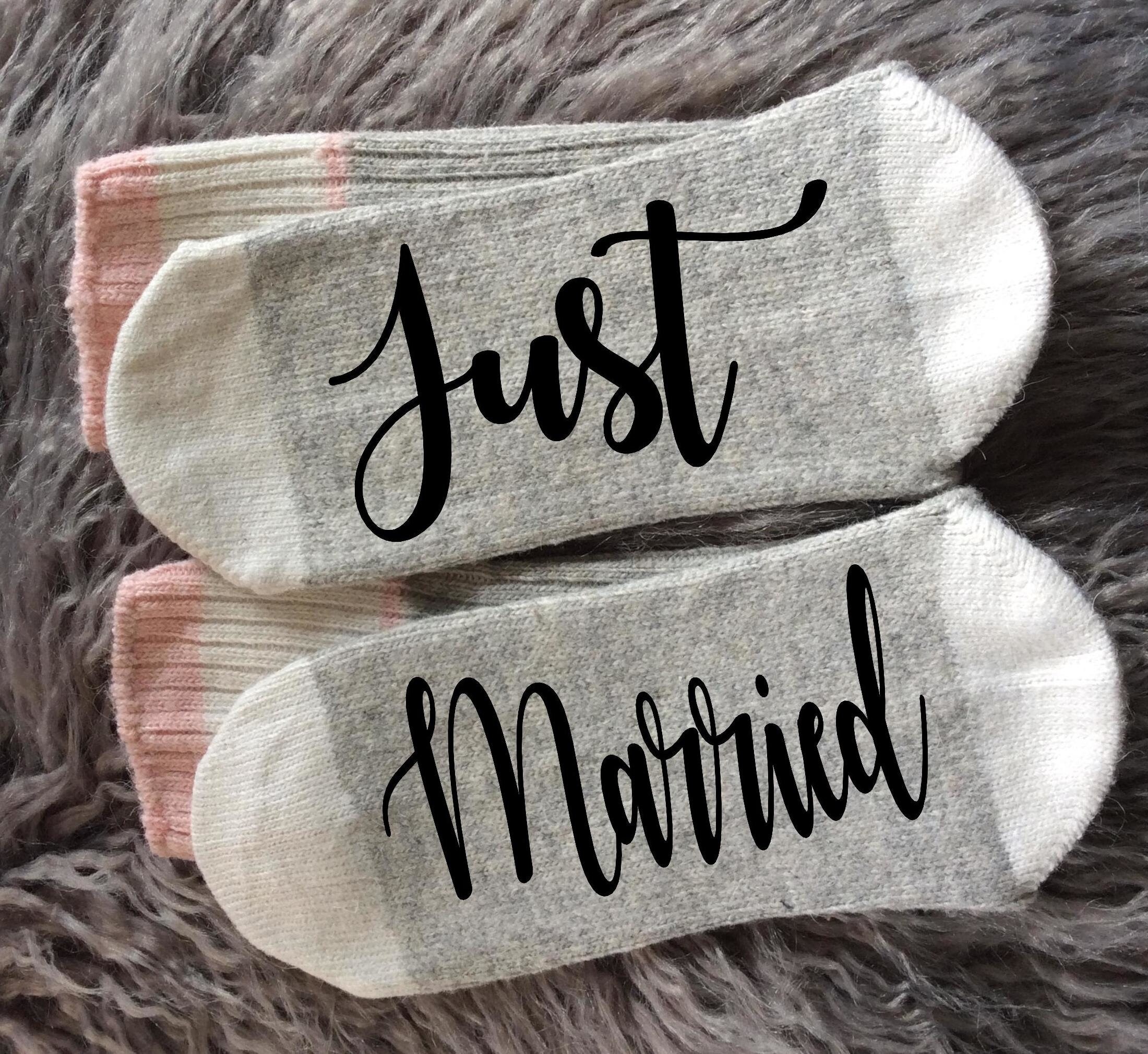 Mme juste mariés-Future mariée cadeaux-fiançailles cadeaux-Bridal Party cadeaux-Team mariée-mariée chaussettes-Bachelorette cadeaux-mariage chaussettes-jeune mariée pour être Mme juste mariés-Future mariée cadeaux-fiançailles cadeaux-Bridal Party Party Party cadeaux-Team mariée-mariée chaussettes-Bachelorette cadeaux-mariage chaussettes-jeune mariée pour être 685249