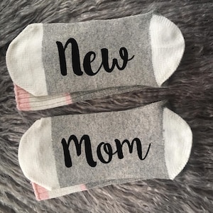 New Mom Socks-New Mom Gifts-Pregnancy Gift-Pregnancy Socks-Baby Shower Gift-Gift for New Mom-Mother&#39;s Day Gift