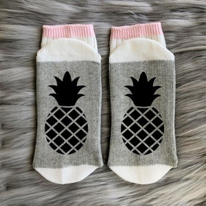 IVF Pineapple Socks - Transfer Day Socks -IvF Socks-IVF Gifts-Fertility Gift-Fertility Socks-Lucky IVF Socks-Ivf Care Package