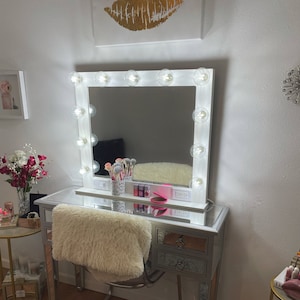 White vanity mirror with lights 32 x 28 - Made in the USA