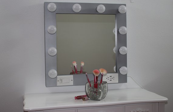 Silver 24 X Hollywood Style Lighted Vanity Makeup Mirror