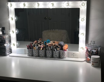 XL Vanity mirror with lights 40 x 28 - Made in the USA