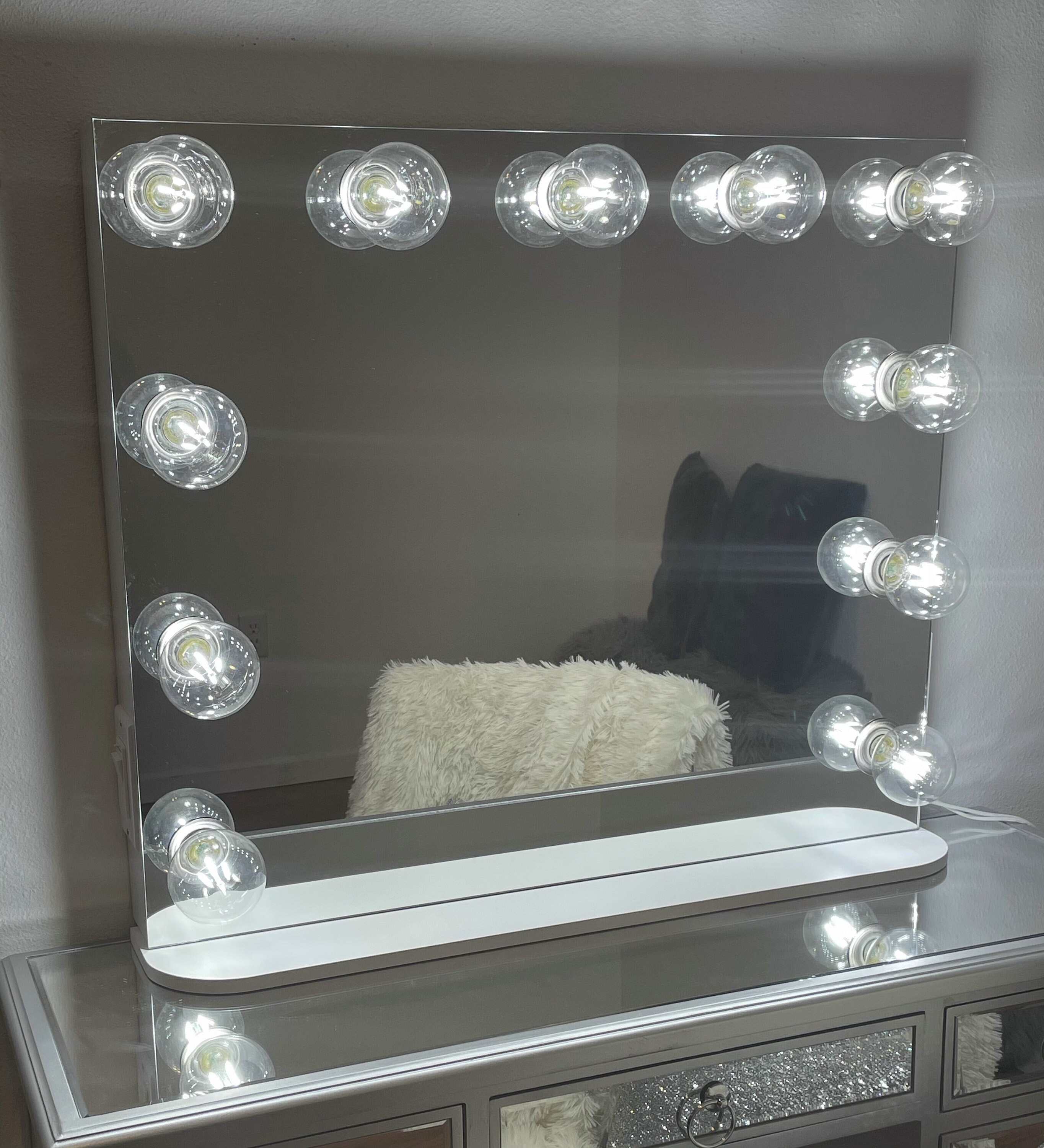 Frameless vanity mirror with lights 31 x 27 Made in the USA