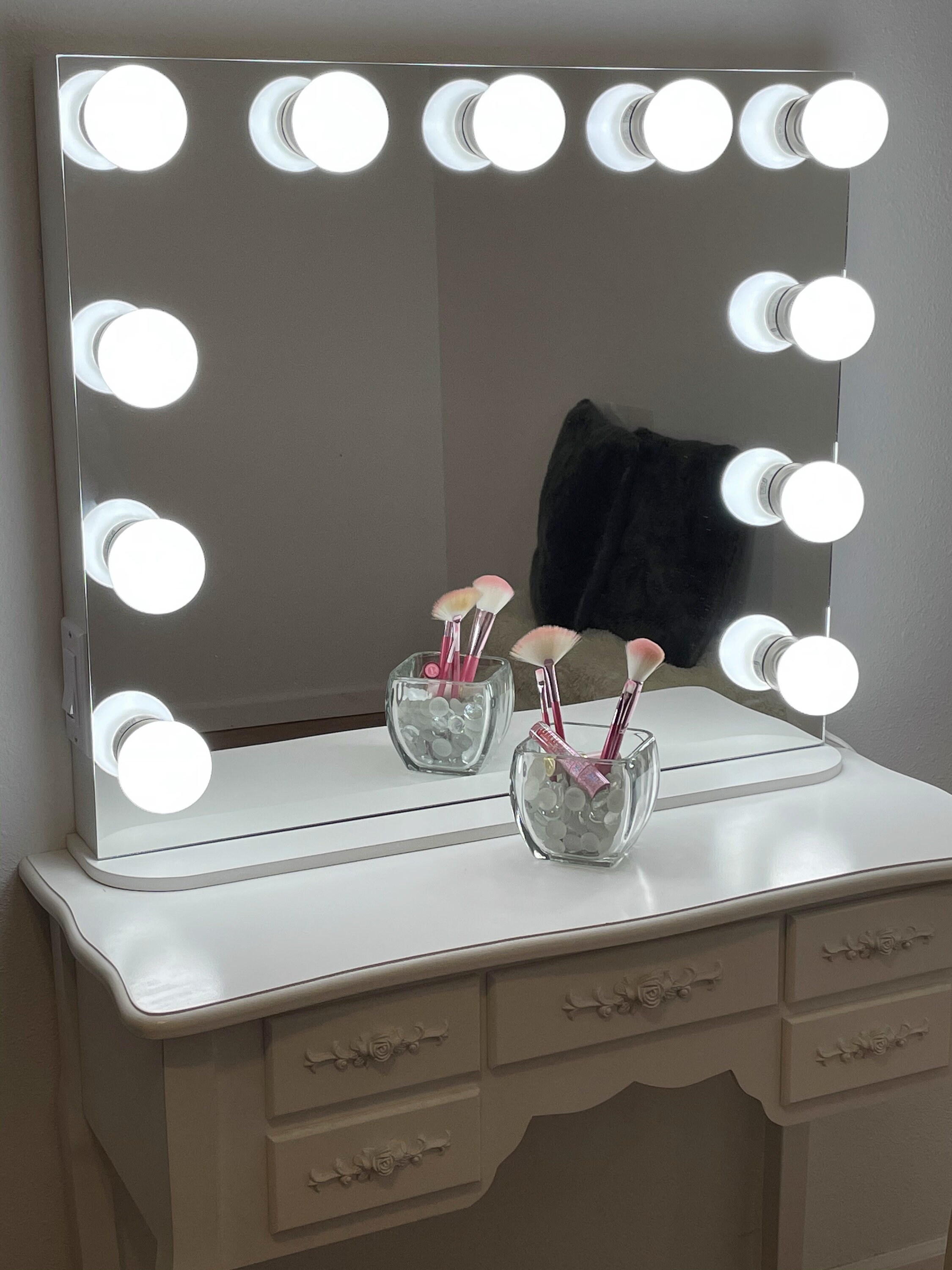 Frameless vanity mirror with lights 31 x 27 Made in the USA