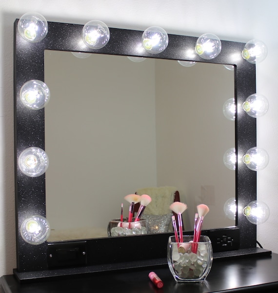 Espejo de tocador negro con luces 32 x 28 Made in the USA -  España