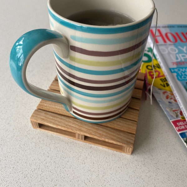 Wooden mug coasters - miniature construction pallets