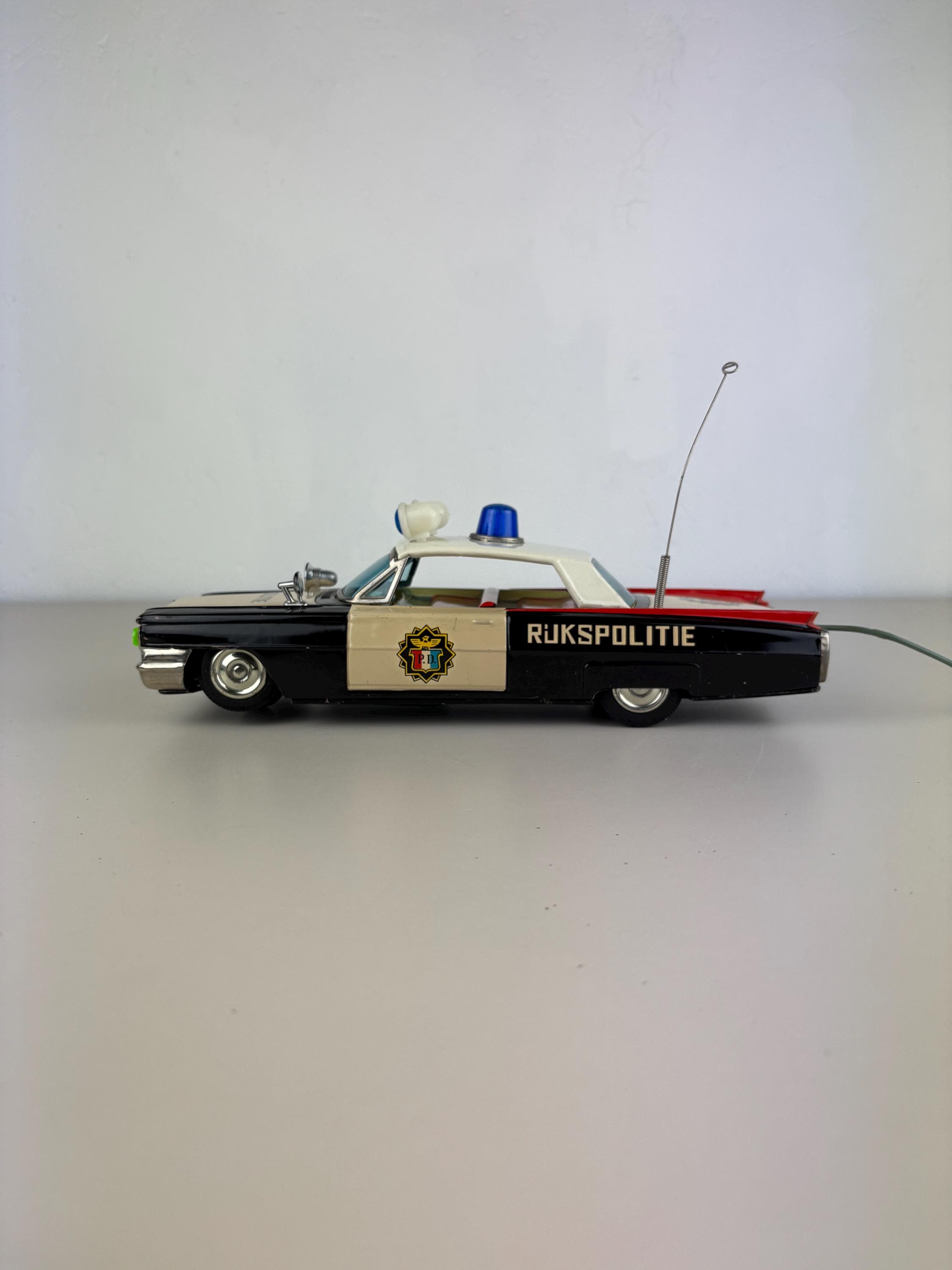 Old tin police car - Etsy 日本