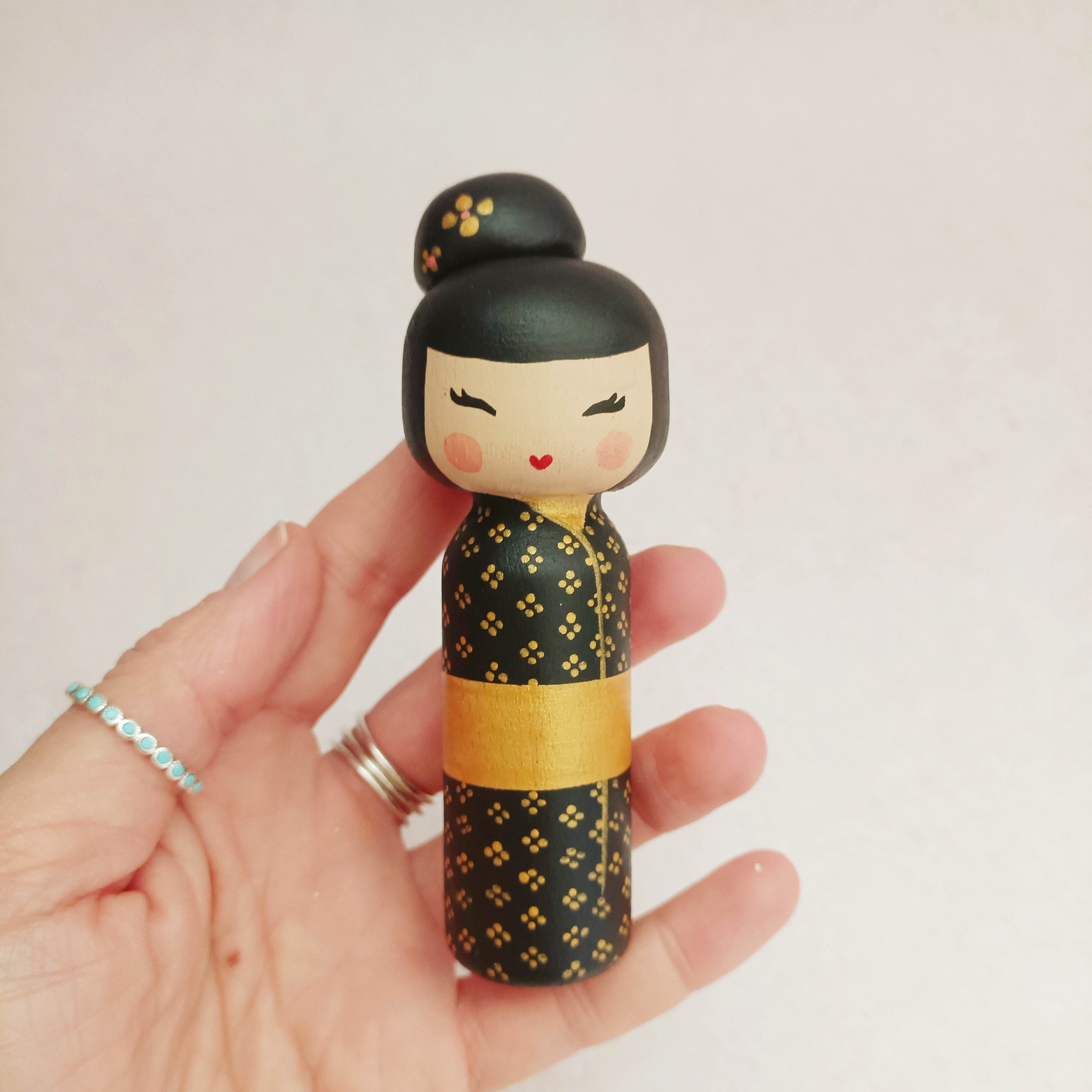 Poupée Kokeshi Japonaise "Couvert De Neige" – Usaburo, Bois Fait Main, 19cm