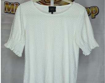 W5 White Textured Puff Sleeve Blouse - Size Small