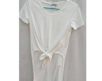 TMG New York White Tie Front Tee Blouse size medium