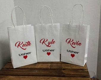Small Bridesmaid Gift Bag, Personalized Gift Bag, Party Favor, Bridal Shower Favor, Bachelorette Party, White Bridesmaid Gift Bag