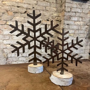 Wirebrushed Metal Snowflake Stands - Set of 2 - Snowflake Style #3